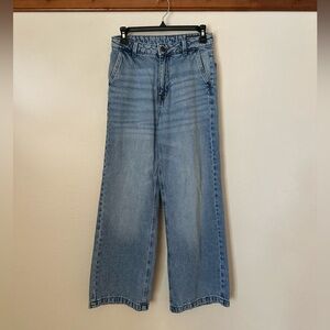 Buffalo David Bitton High-Rise Wide-Leg Cropped Jeans in Light Blue Wash